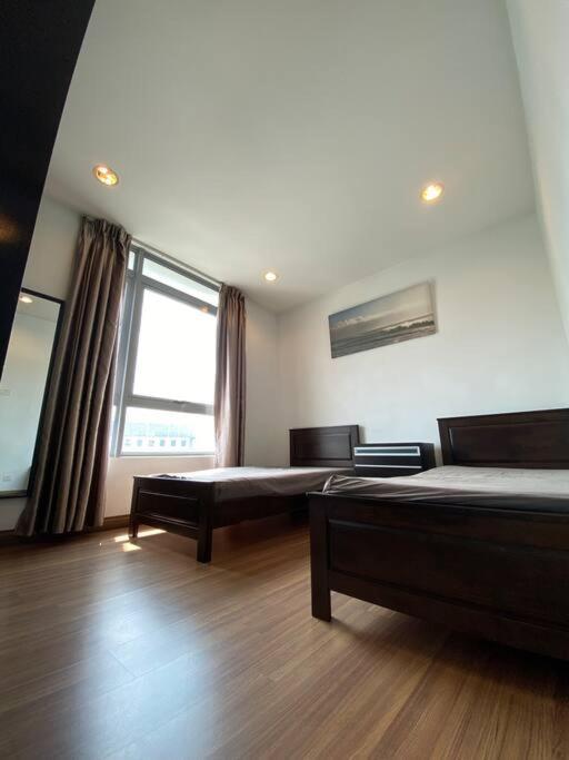 Spacious 3R,2R,Studio 5Min Walk To Time Square,Lalaport, Pool,Gym,Wifi Apartment Kuala Lumpur Exterior photo