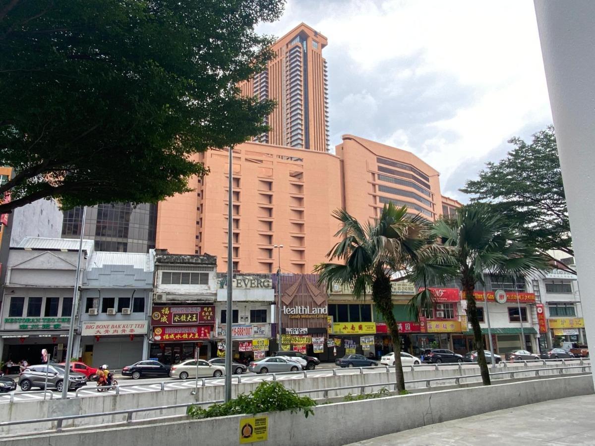 Spacious 3R,2R,Studio 5Min Walk To Time Square,Lalaport, Pool,Gym,Wifi Apartment Kuala Lumpur Exterior photo