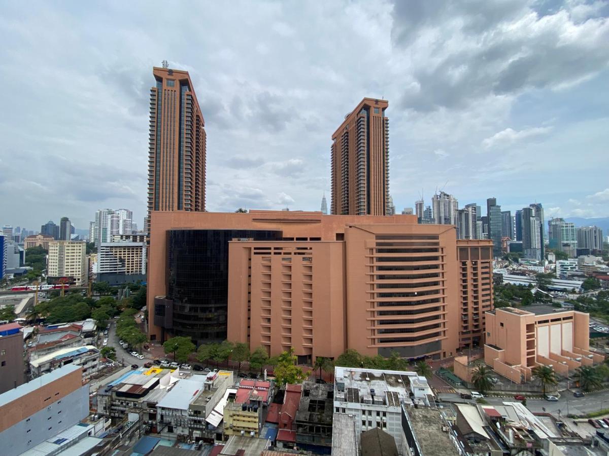 Spacious 3R,2R,Studio 5Min Walk To Time Square,Lalaport, Pool,Gym,Wifi Apartment Kuala Lumpur Exterior photo