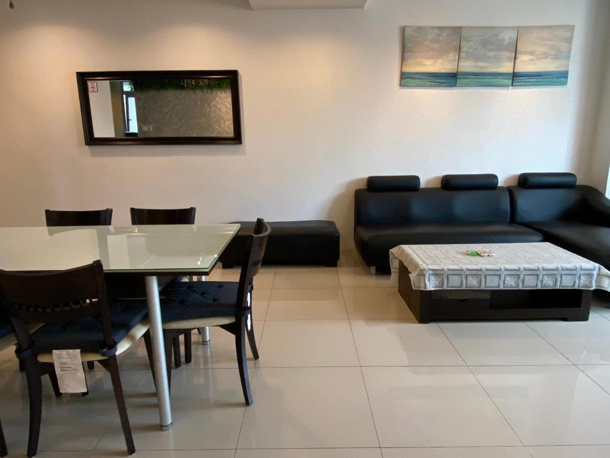 Spacious 3R,2R,Studio 5Min Walk To Time Square,Lalaport, Pool,Gym,Wifi Apartment Kuala Lumpur Exterior photo