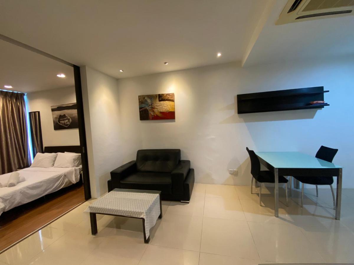 Spacious 3R,2R,Studio 5Min Walk To Time Square,Lalaport, Pool,Gym,Wifi Apartment Kuala Lumpur Exterior photo