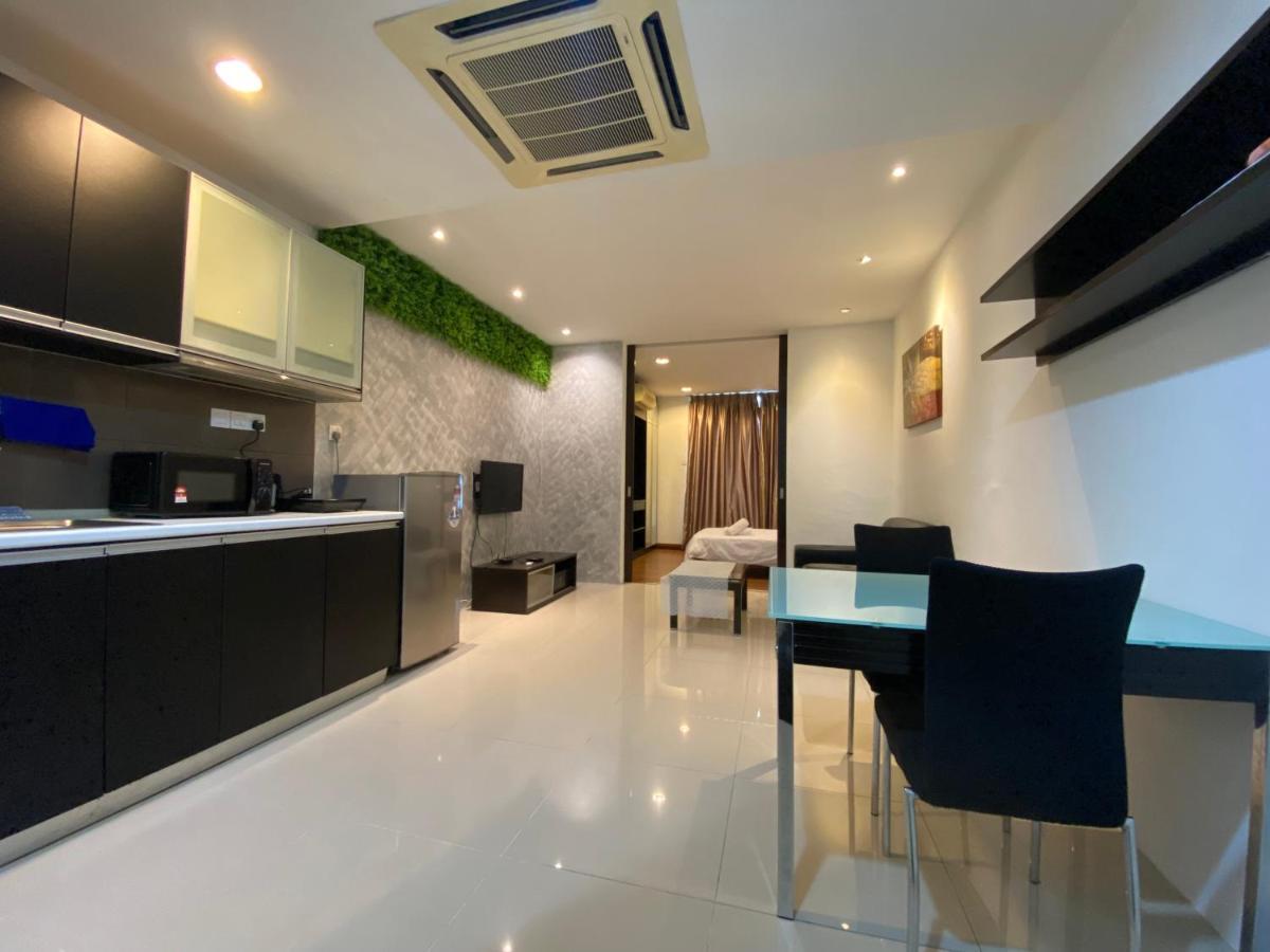 Spacious 3R,2R,Studio 5Min Walk To Time Square,Lalaport, Pool,Gym,Wifi Apartment Kuala Lumpur Exterior photo